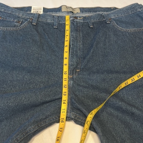 Wrangler authentics shorts size 48 - Picture 8 of 8